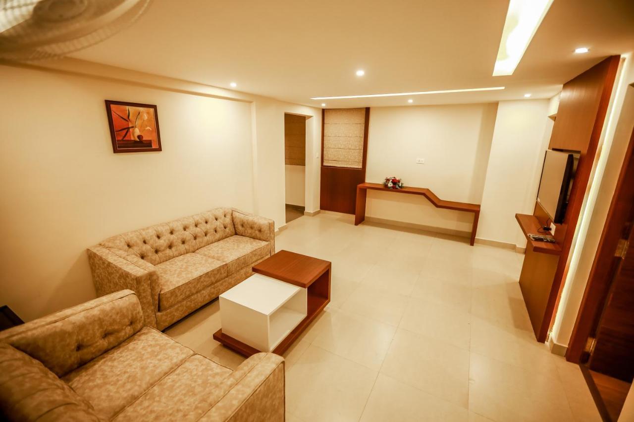 Nesma Palace Kannur Exteriér fotografie